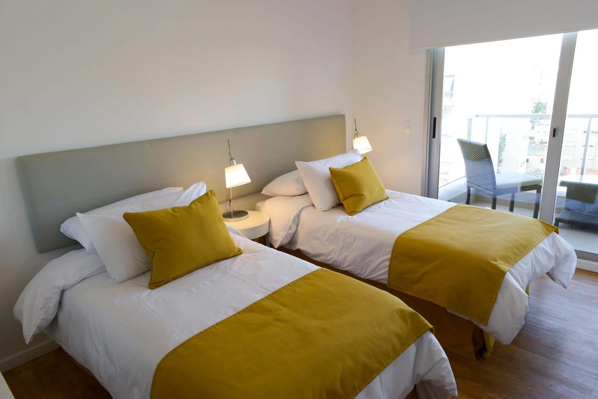 Merit Montevideo Apart & Suites Bagian luar foto